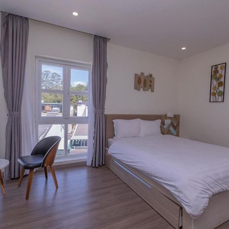 Vy Anh Hotel Далат Экстерьер фото