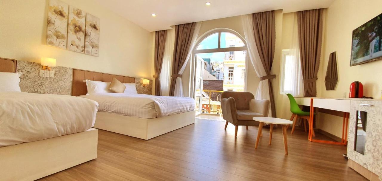 Vy Anh Hotel Далат Экстерьер фото