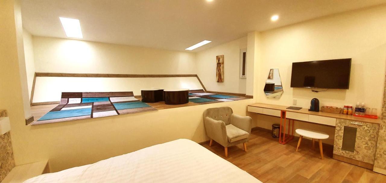 Vy Anh Hotel Далат Экстерьер фото